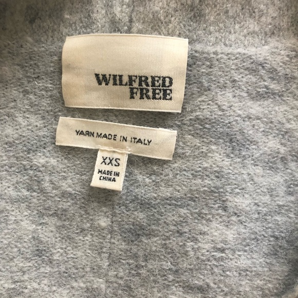 Aritzia Gigi Sweater Light Grey Size XXS - Picture 3 of 4